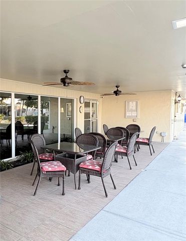 603 S GREEN CIRCLE, Venice, FL 34285