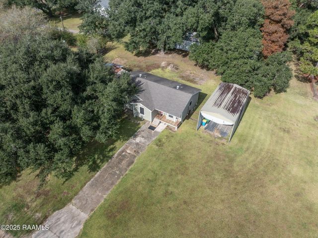 1007 Louis Drive, Breaux Bridge, LA 70517
