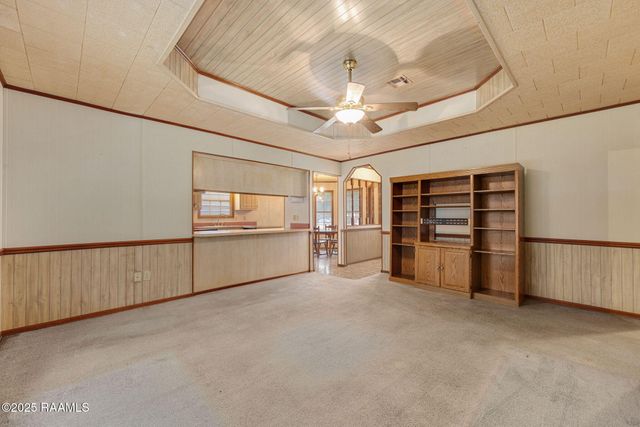 1007 Louis Drive, Breaux Bridge, LA 70517