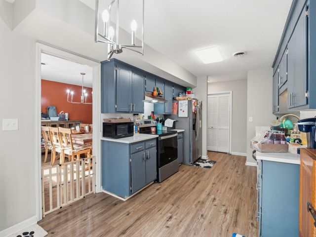 90 Fall DR, Collinsville, VA 24078