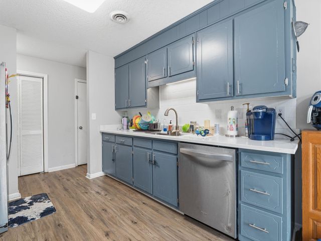 90 Fall DR, Collinsville, VA 24078