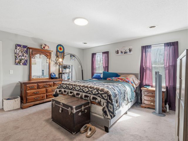 90 Fall DR, Collinsville, VA 24078