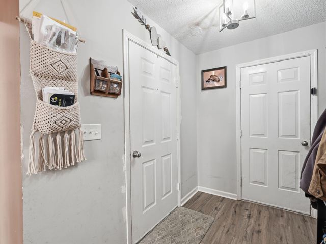 90 Fall DR, Collinsville, VA 24078