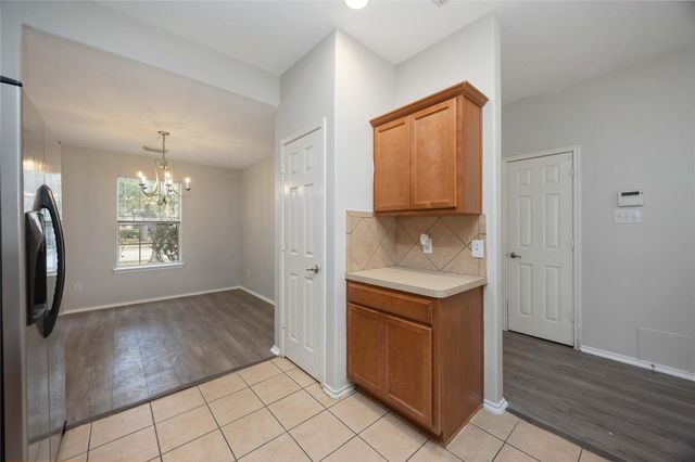 2131 Acorn Glen Trail, Fresno, TX 77545