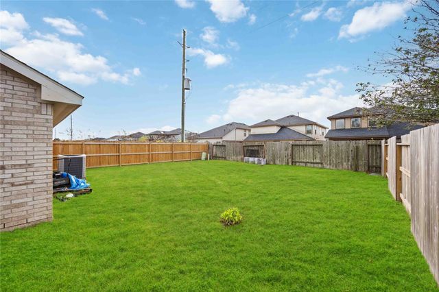 2131 Acorn Glen Trail, Fresno, TX 77545