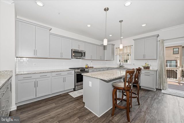 13316 GARNKIRK FOREST DR, Clarksburg, MD 20871