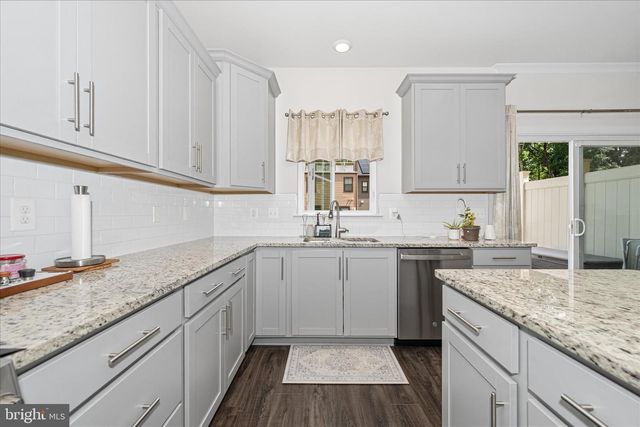 13316 GARNKIRK FOREST DR, Clarksburg, MD 20871