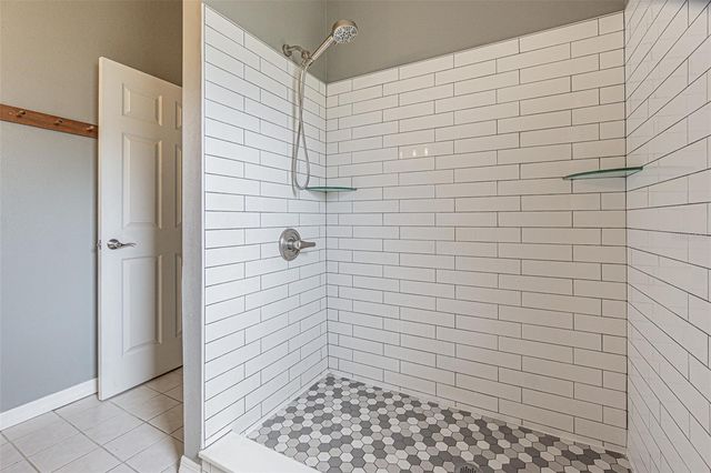 301 SUGAR CREEK DRIVE, Plant City, FL 33563