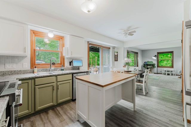 12775 W CLEVELAND AVENUE, New Berlin, WI 53151