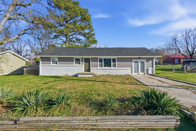 503 S Ramsey St, Manchester, TN 37355