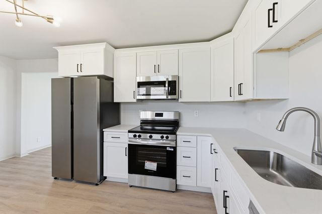 503 S Ramsey St, Manchester, TN 37355