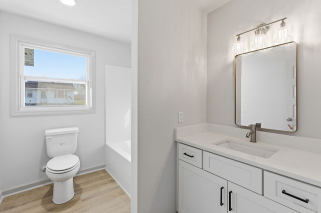 503 S Ramsey St, Manchester, TN 37355