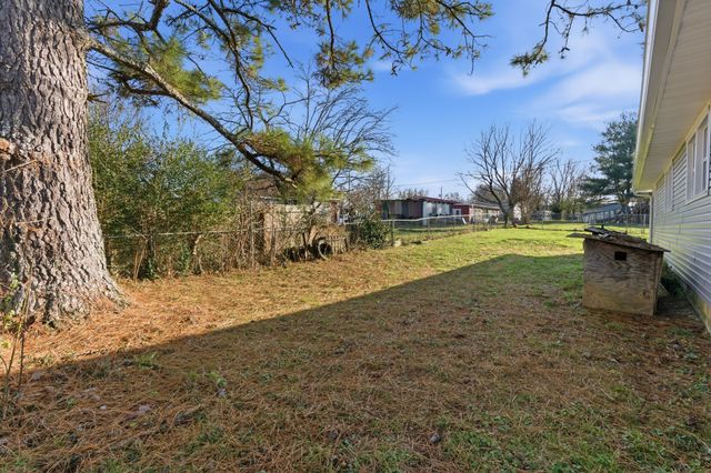 503 S Ramsey St, Manchester, TN 37355