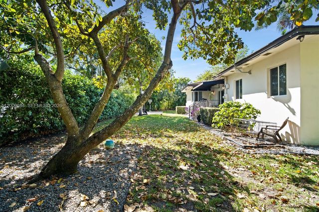 330 Viscaya Ave, Coral Gables, FL 33134