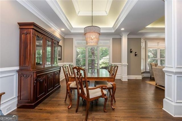 1025 Stonegate Court, Roswell, GA 30075