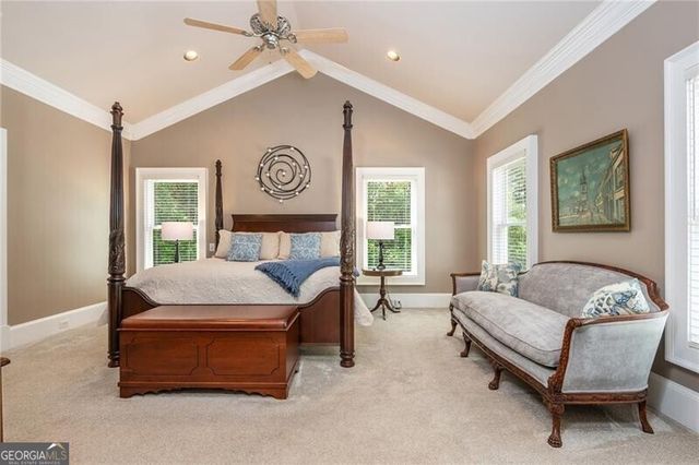 1025 Stonegate Court, Roswell, GA 30075
