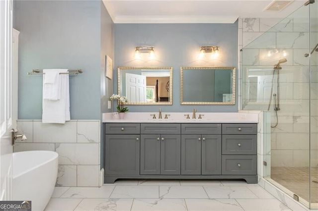 1025 Stonegate Court, Roswell, GA 30075