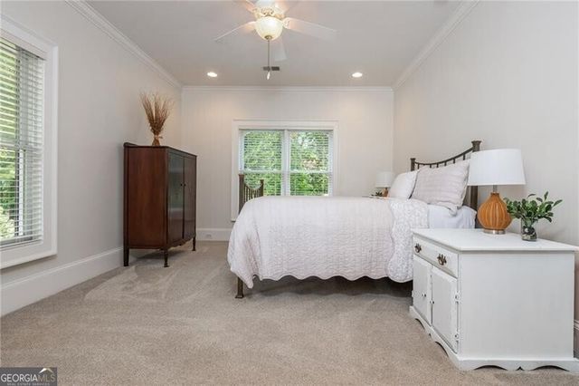 1025 Stonegate Court, Roswell, GA 30075