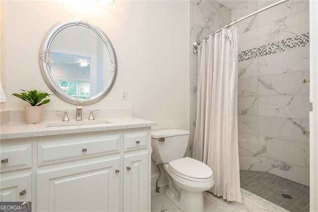 1025 Stonegate Court, Roswell, GA 30075