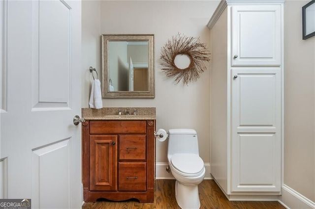 1025 Stonegate Court, Roswell, GA 30075