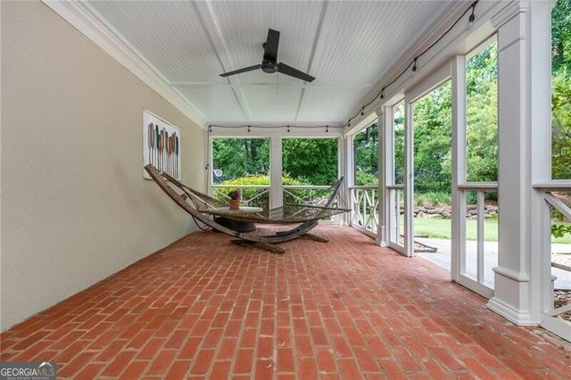1025 Stonegate Court, Roswell, GA 30075