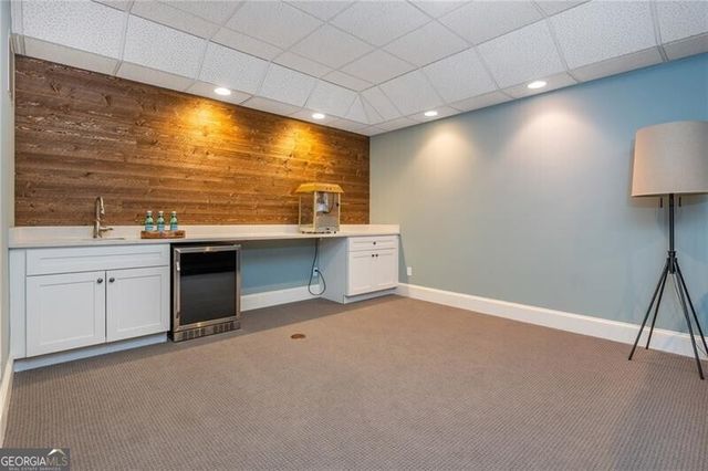 1025 Stonegate Court, Roswell, GA 30075