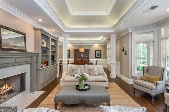 1025 Stonegate Court, Roswell, GA 30075