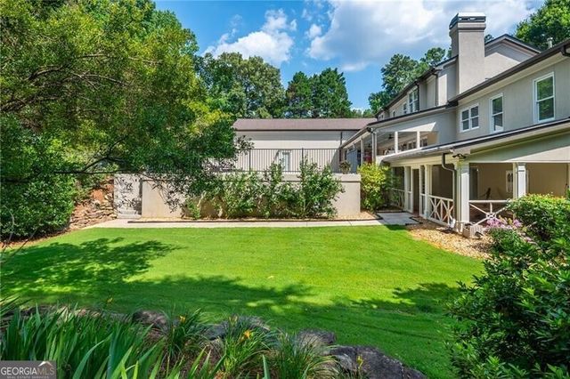 1025 Stonegate Court, Roswell, GA 30075