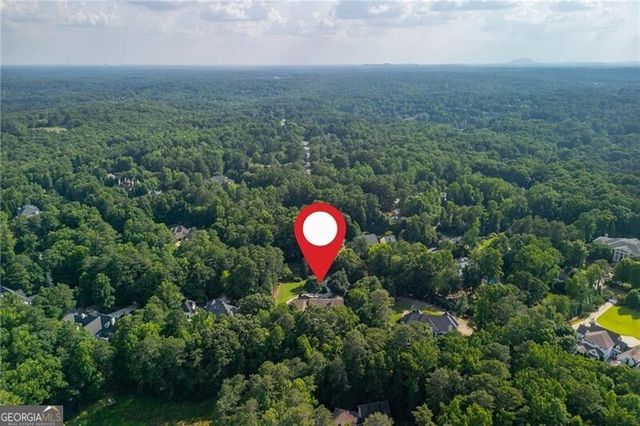 1025 Stonegate Court, Roswell, GA 30075
