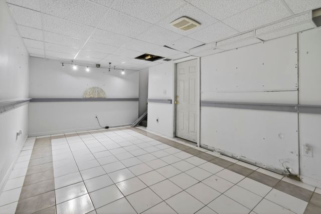 35 Albury Stone Circle, Nashua, NH 03063