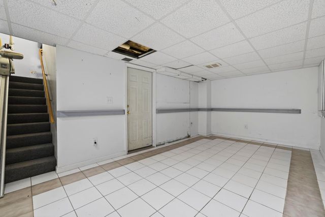 35 Albury Stone Circle, Nashua, NH 03063