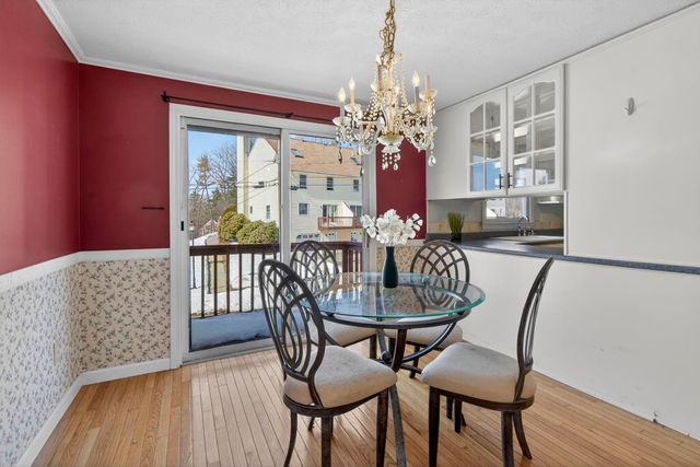 35 Albury Stone Circle, Nashua, NH 03063