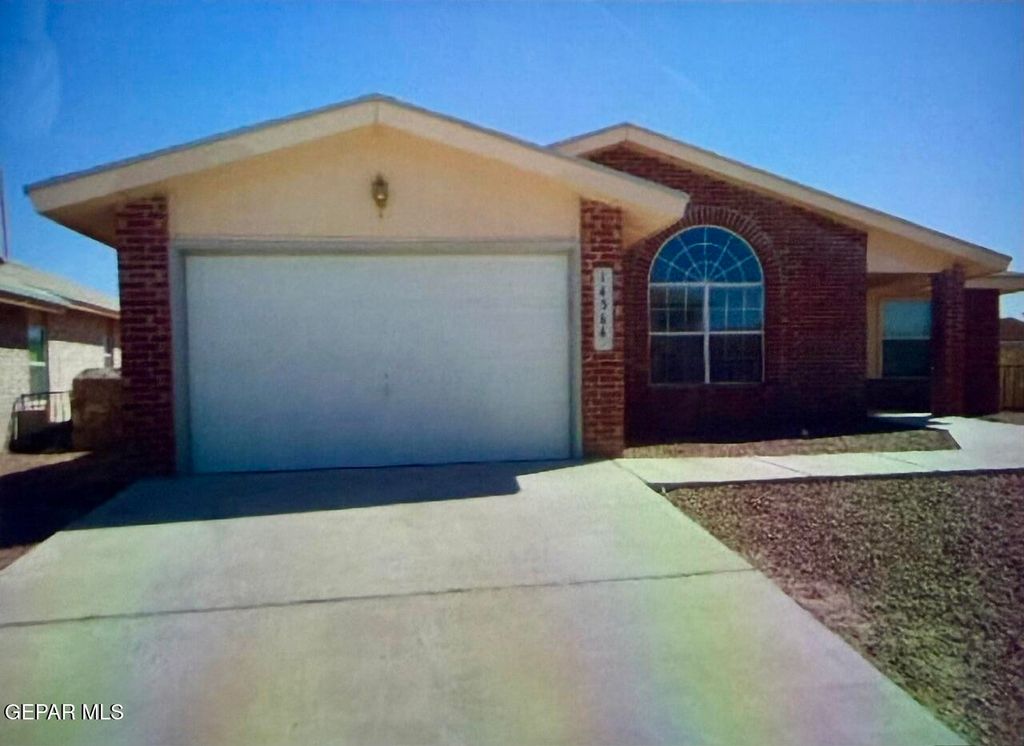 14564 Desierto Lindo Avenue, Horizon City, TX 79928