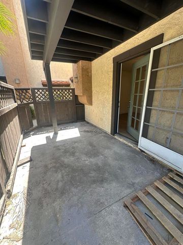 569 S Mollison G, El Cajon, CA 92020