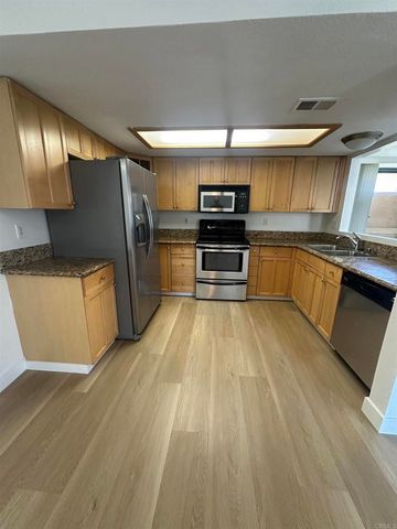 569 S Mollison G, El Cajon, CA 92020
