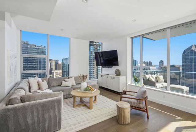 1388 Kettner Blvd 3005, San Diego, CA 92101