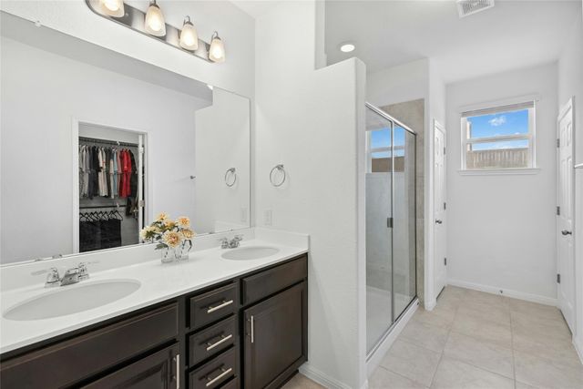 10813 Sentinel DR, Austin, TX 78747