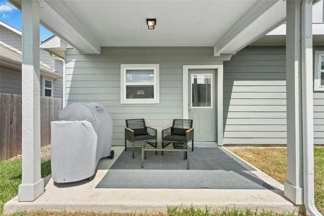 10813 Sentinel DR, Austin, TX 78747