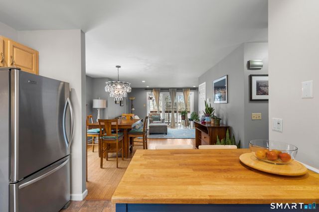 560 Silver Sands Road 1001, East Haven, CT 06512