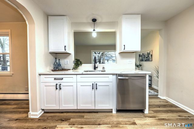 19 Harding Avenue, West Haven, CT 06516