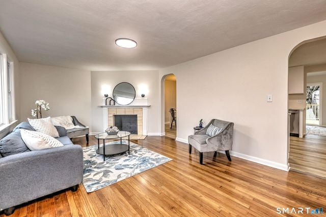 19 Harding Avenue, West Haven, CT 06516