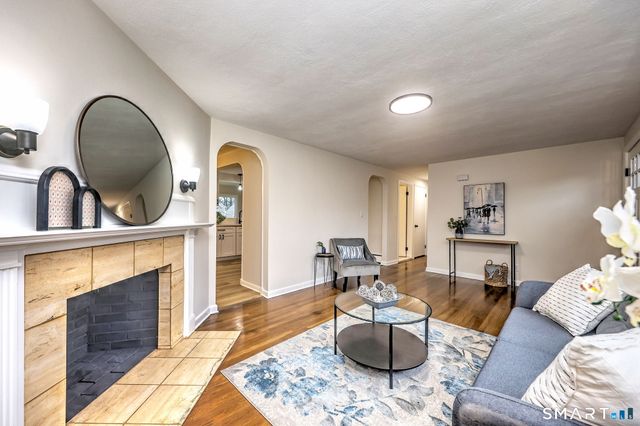 19 Harding Avenue, West Haven, CT 06516