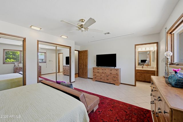 2441 E HALE Street, Mesa, AZ 85213