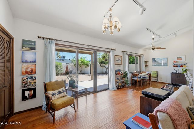 2441 E HALE Street, Mesa, AZ 85213