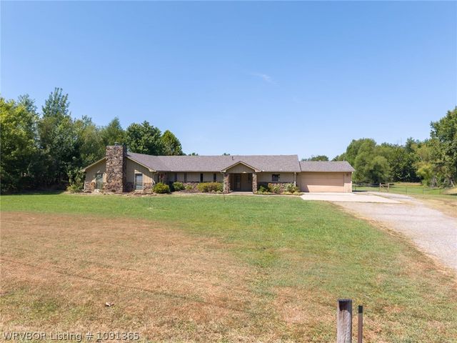 14118 White Bluff Heights, Fort Smith, AR 72916