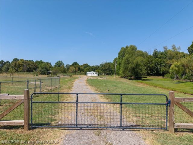 14118 White Bluff Heights, Fort Smith, AR 72916