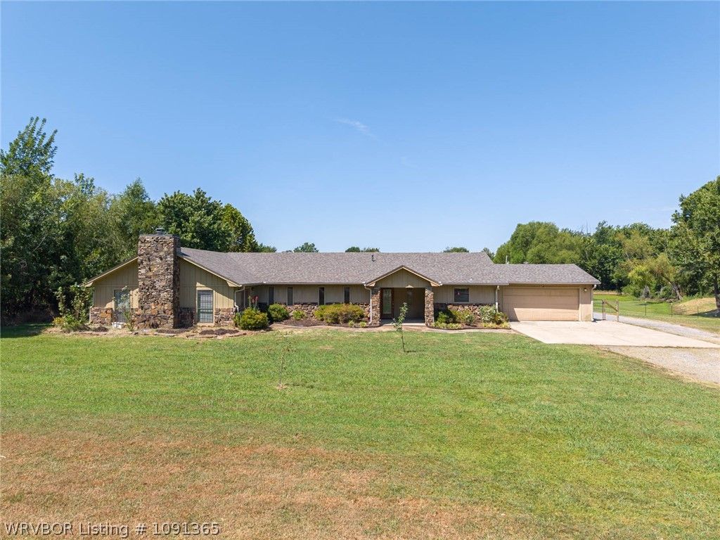 14118 White Bluff Heights, Fort Smith, AR 72916