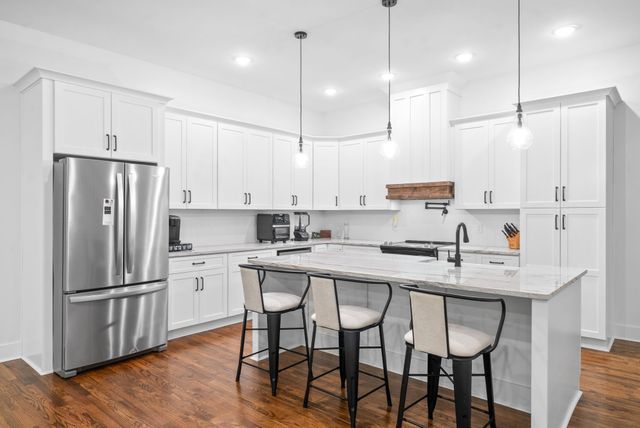 514 Doy Rd, E, White Bluff, TN 37187
