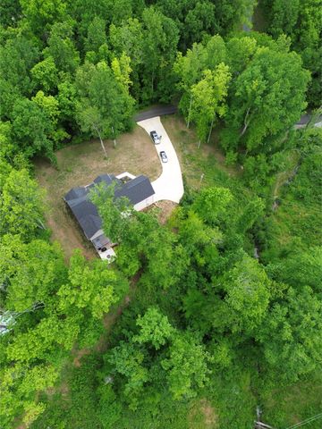 514 Doy Rd, E, White Bluff, TN 37187