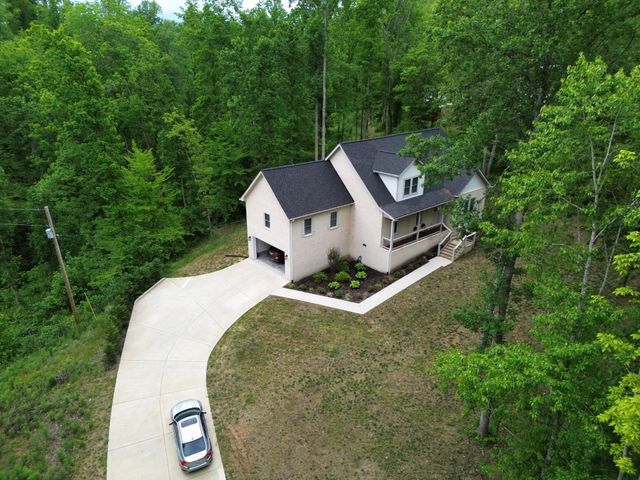 514 Doy Rd, E, White Bluff, TN 37187